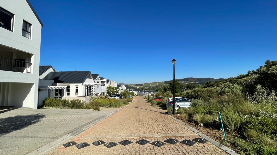 4 Bedroom Property for Sale in La Roche Western Cape